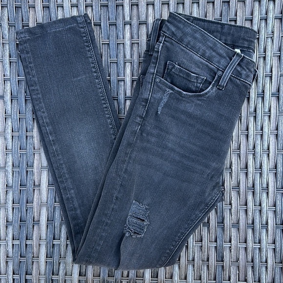 Zara Woman Medium Rise Slim Fit Deconstructed Black Skinny Jeans - Picture 1 of 16